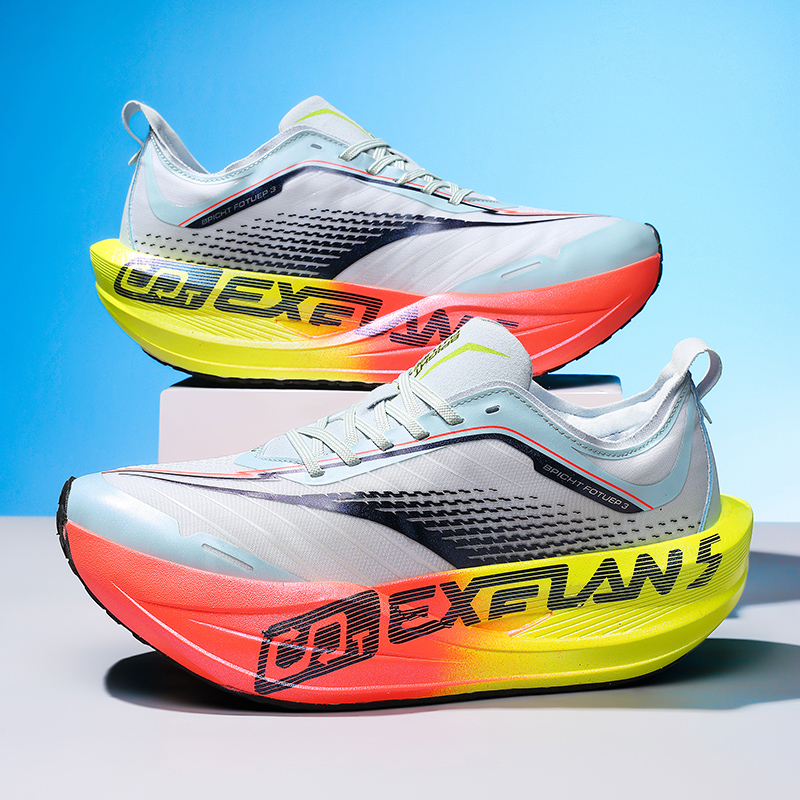 Carbon Plate Marathon Racing Shoes - รองเท้าวิ่งมาราธอนระดับมืออาชีพ แผ่นคาร์บอน ยูนิเซ็กส์ ระบายอากาศ กันลื่น พื้นหนา