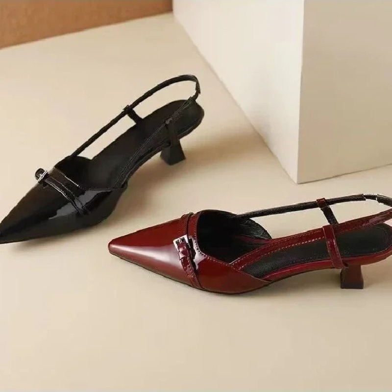รองเท้าแตะผู้หญิงแฟชั่นส้นเตี้ - Sandals บทวิจารณ์และราคา