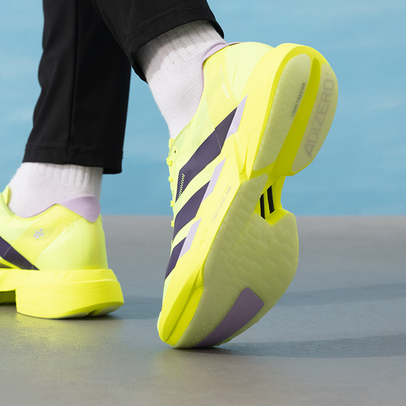 รองเท้าผู้ชายอาดิดาส รุ่นออริจ - Lightweight Road Running Shoes บทวิจารณ์และราคา